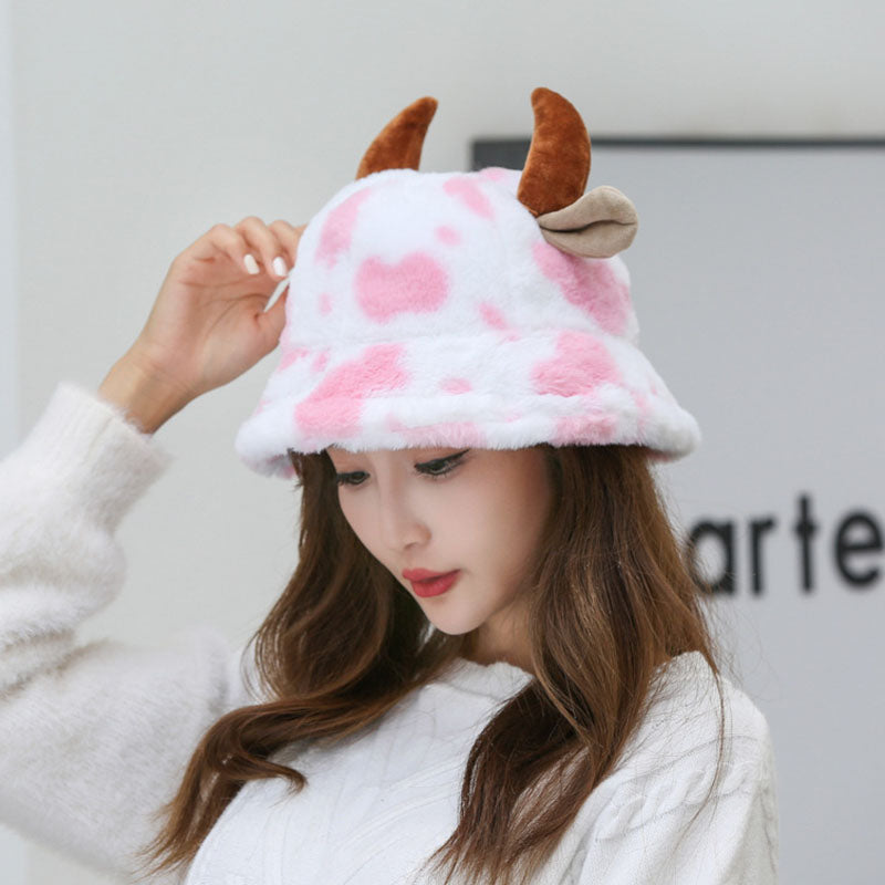 Women’s Hat - Cow Pattern Fisherman Hat With Cute Horn Winter Fashion Thickened Warm Plush Hat For Women