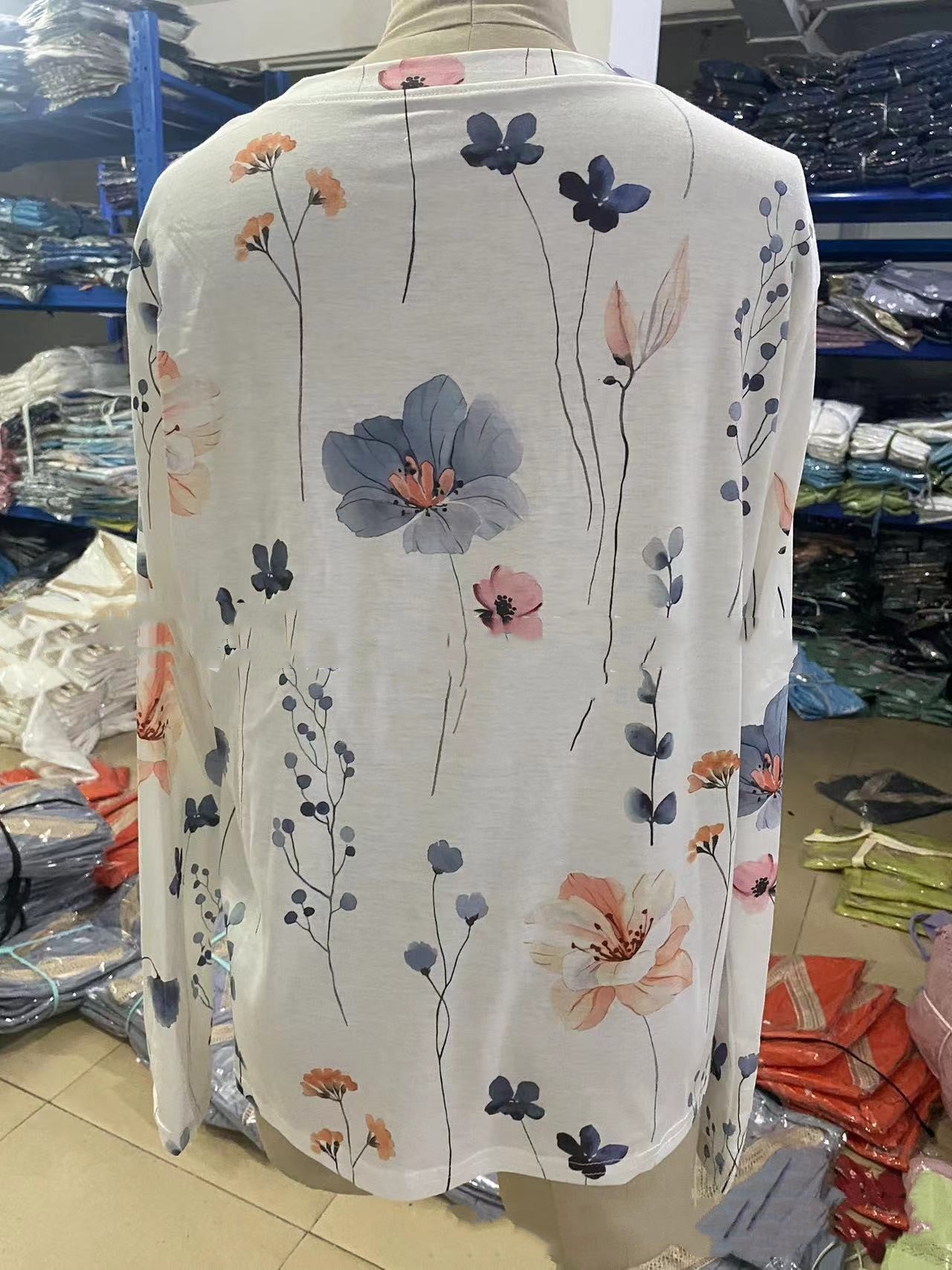 Women’s Long sleeve Tshirt - Beautiful spring flower design
